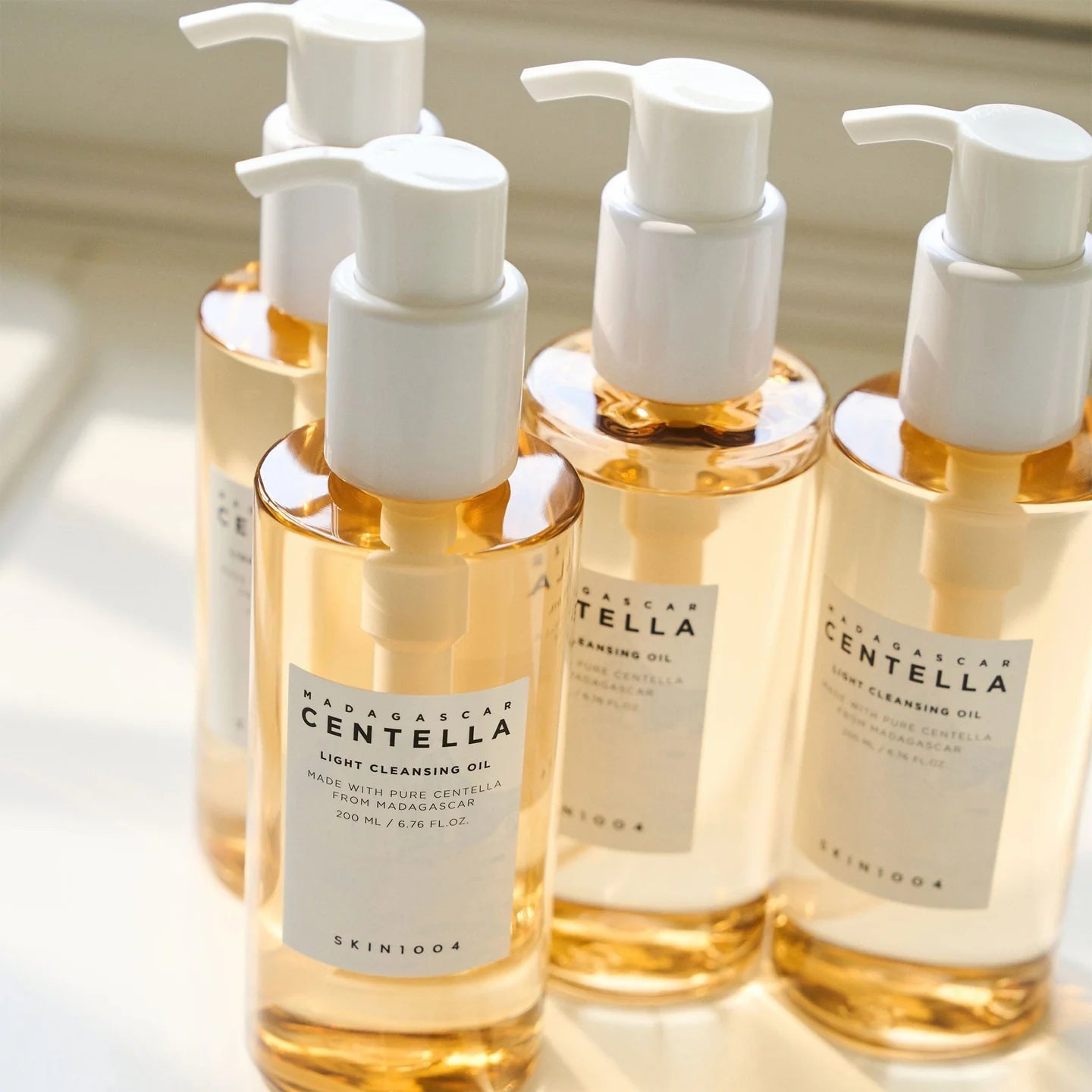 SKIN1004 - Madagascar Centella Light Cleansing Oil [200ml]